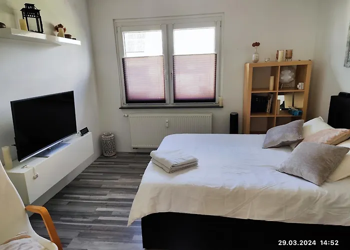 Airport ホームステイ *