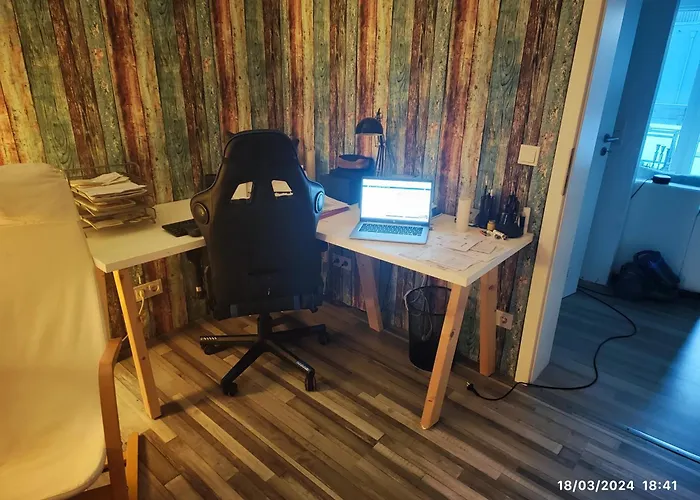 Rum i privatbostad Airport